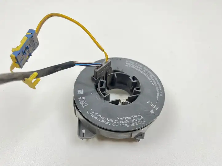 Opel Astra G (1998 - 2004) 90588758 Контактное кольцо SRS — фото 1
