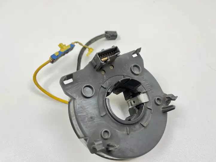 Opel Astra G (1998 - 2004) 90588758 Контактное кольцо SRS — фото 4