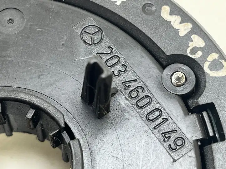 Mercedes-Benz C W203 (2000 - 2007) 2034600149 Контактное кольцо SRS — фото 2