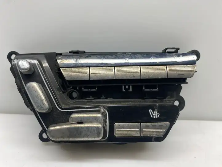 Mercedes-Benz S W221 (2005 - 2013) A2218707451 Управление регулеровки сидений — фото 1