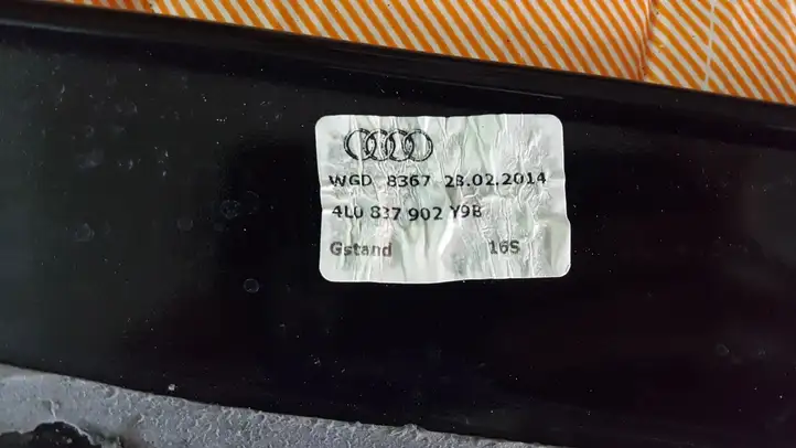 Audi Q7 4L (2009 - 2015) 4L0837902Y9B Прочие внешние детали — фото 3