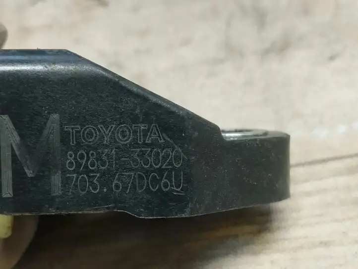 Toyota Yaris (2005 - 2009) 8983133020 Датчик удара SRS — фото 2