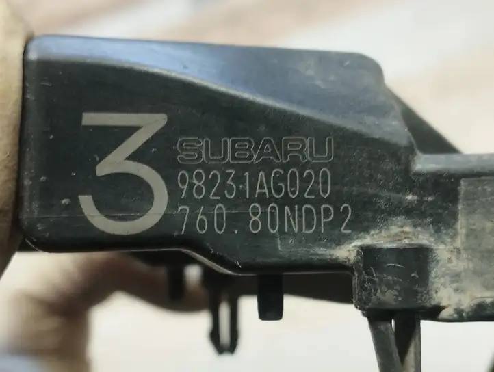 Subaru Outback (2007 - 2009) 98231AG020 Датчик удара SRS — фото 2