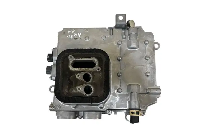 Mitsubishi Outlander (2016 - 2018) 9410A098 Преобразователь напряжения — фото 4