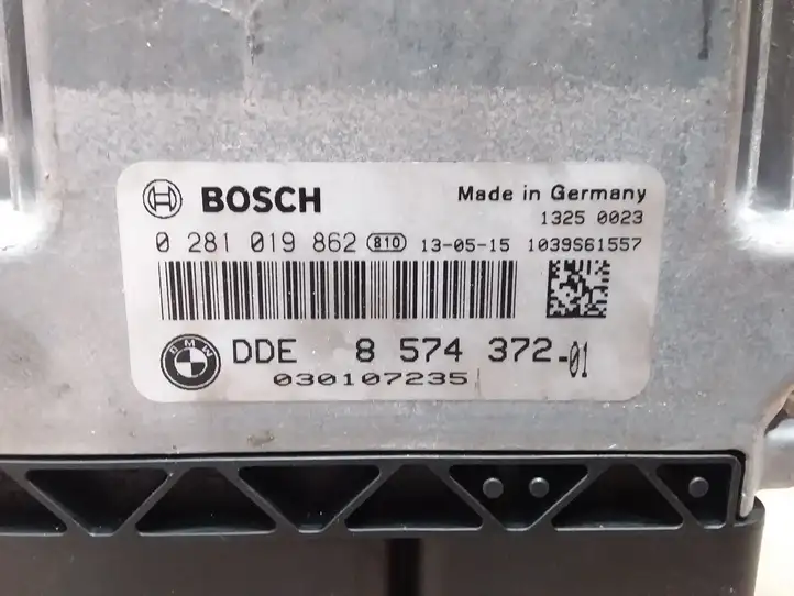 BMW 3 F30 F35 F31 (2012 - 2018) 8574372 Блок управления двигателем (ЭБУ) — фото 2