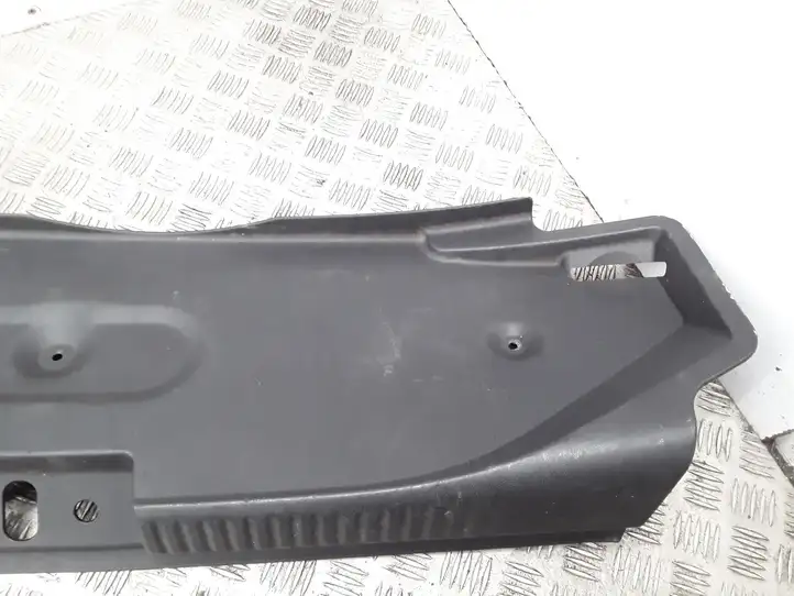 Fiat Bravo (2007 - 2014) 735384635 Отделка порога багажника — фото 3