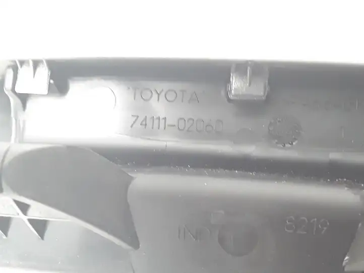 Toyota Corolla E120 E130 (2004 - 2007) 7411102060 Передняя пепельница — фото 6