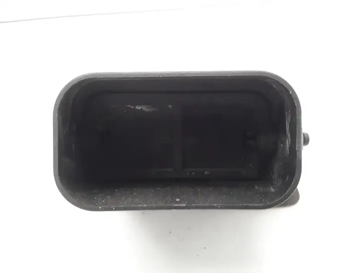 Peugeot 307 CC (2001 - 2005) 9634498977 Боковой воздушный дефлектор — фото 7