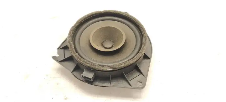 Toyota Corolla E120 E130 (2004 - 2007) 8616002380 Динамики задних дверей — фото 1
