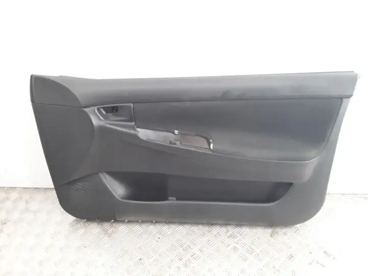 Toyota Corolla E120 E130 (2004 - 2007) 6776302050 Обшивка передней двери — фото 1