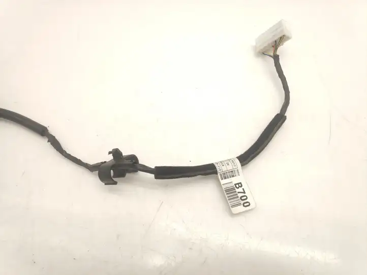 Kia Carnival (2006 - 2014) 918004D700 Прочая электропроводка — фото 3