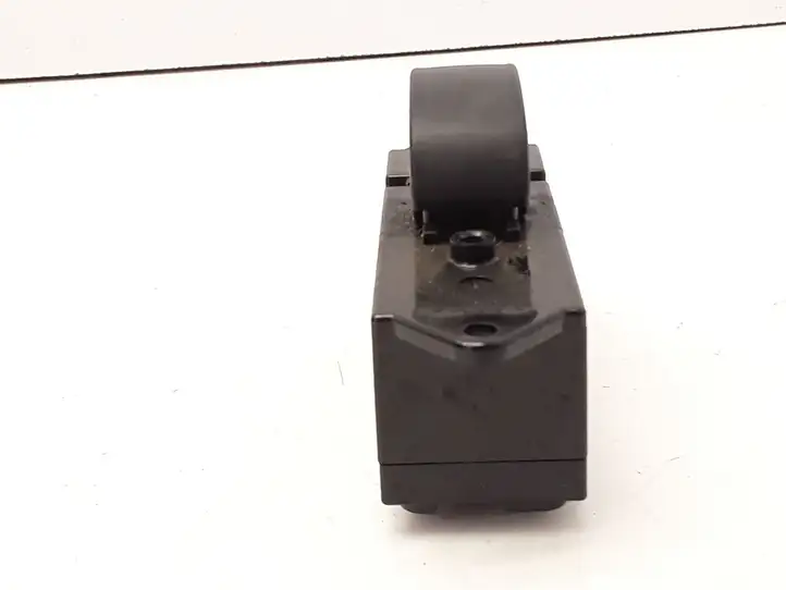 Mitsubishi Lancer (2003 - 2007) MR587879 Кнопка стеклоподъемников — фото 6