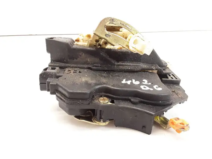 Mitsubishi Lancer (2003 - 2007) Замок задней двери — фото 2