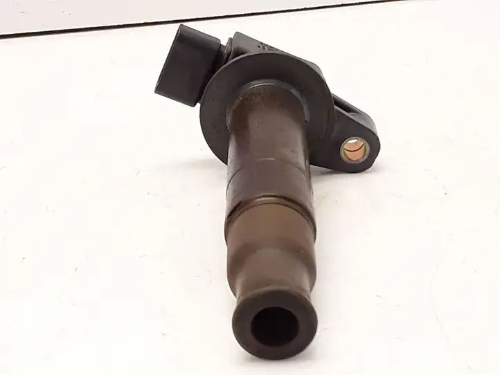 Toyota Yaris Verso (1999 - 2005) 9091902240 Катушка зажигания — фото 6