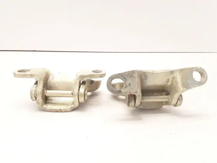 Toyota Yaris Verso (1999 - 2005) 583FK91 Комплект петель багажной двери — фото 6