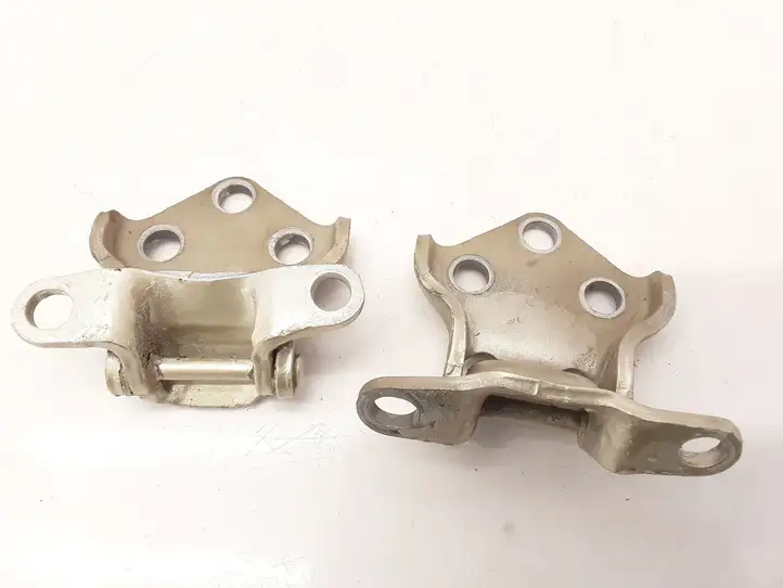 Toyota Yaris Verso (1999 - 2005) 583FK91 Комплект петель багажной двери — фото 7