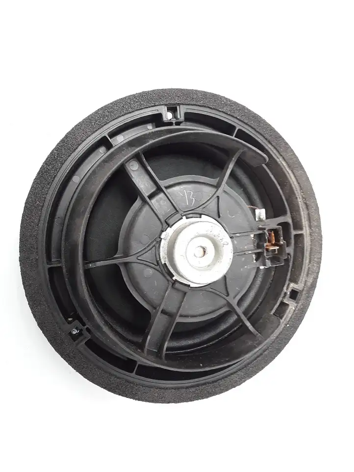Suzuki Swift (2004 - 2010) 3910262J00 Динамики задних дверей — фото 5