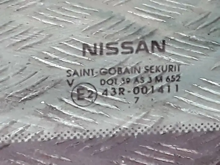 Nissan Qashqai (2006 - 2010) 43R001411 Стекло люка — фото 2