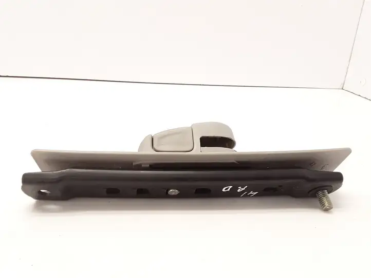 Honda FR-V (2004 - 2009) Регулятор высоты ремня безопасности — фото 5