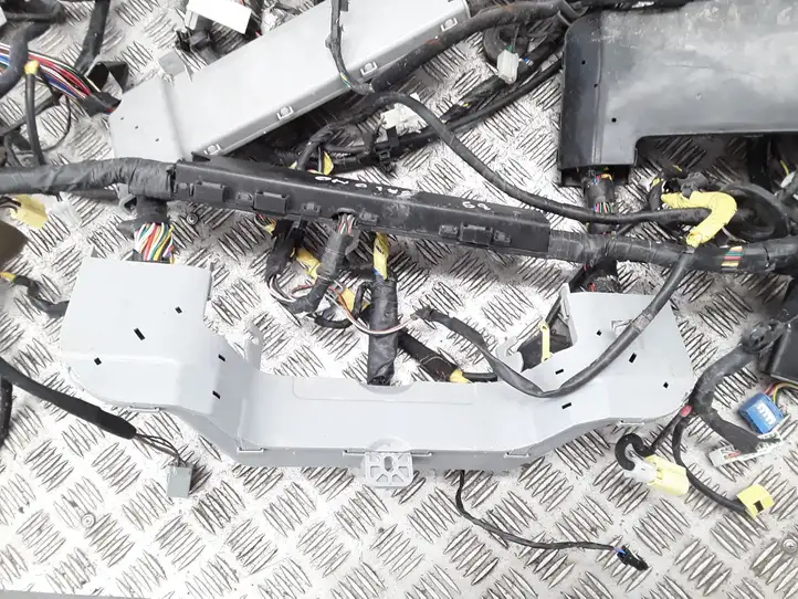 Hyundai ix 55 (2006 - 2012) 918003J360 Прочая электропроводка — фото 10