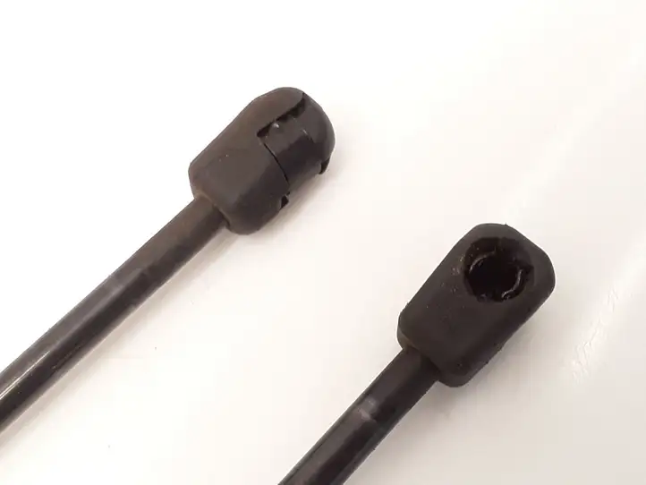 Ford Maverick (2004 - 2007) 7L847842104AA Амортизатор крышки багажника — фото 3
