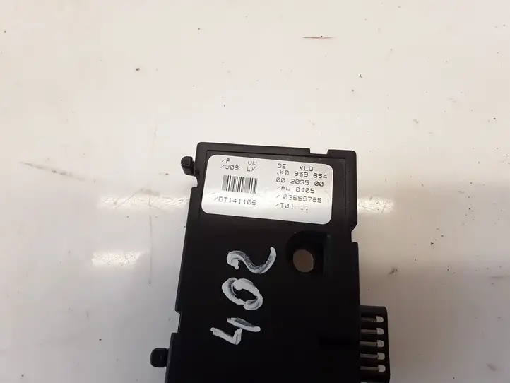 Seat Toledo III (5P) (2004 - 2009) 1K0959654 Датчик угла поворота руля — фото 5