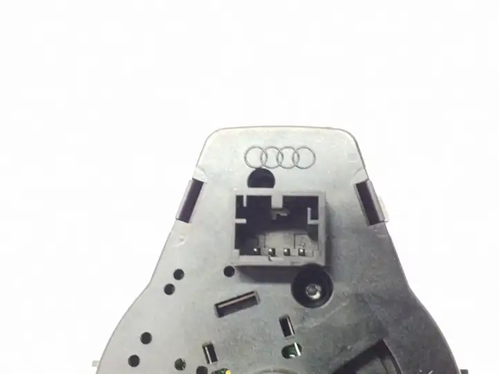 Audi A4 S4 B8 8K (2007 - 2011) Включатель фонарей — фото 2