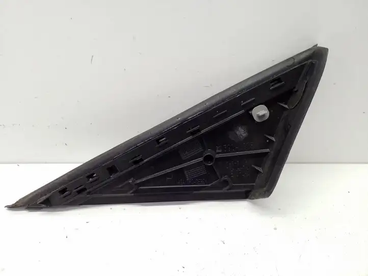 Opel Astra K (2015 - 2020) 482722431 Накладка крыла — фото 3