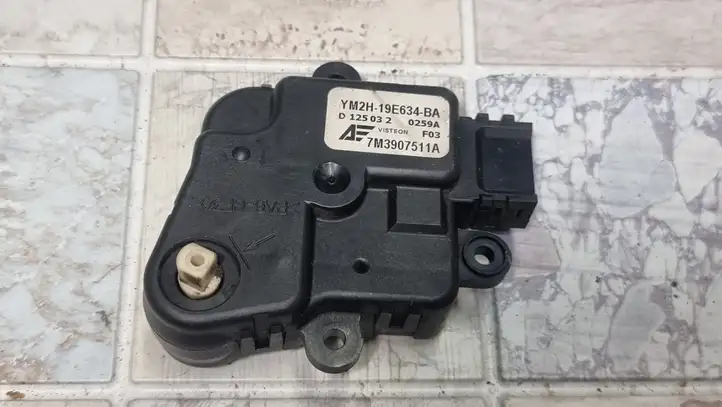 Volkswagen Sharan (2003 - 2010) 7M3907511A Двигатель задвижки потока воздуха — фото 1