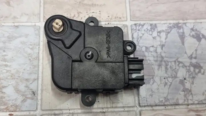 Volkswagen Sharan (2003 - 2010) 7M3907511A Двигатель задвижки потока воздуха — фото 4