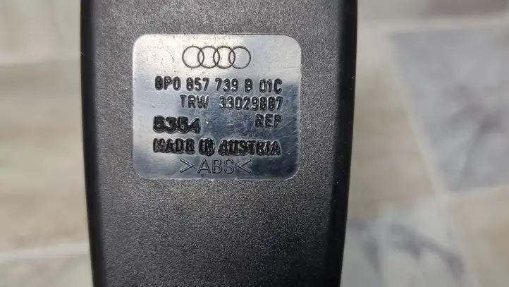 Audi A3/S3 8P (2003 - 2005) 8P0857739B Задний средний замок ремня — фото 4