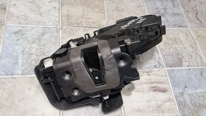 Ford Mondeo MK IV (2007 - 2014) 6M2AR26413EC Замок задней двери — фото 4