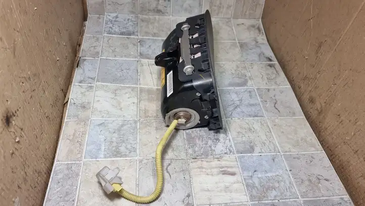 Toyota Yaris (1999 - 2003) 7397052010B0 Подушка безопасности пассажира — фото 5