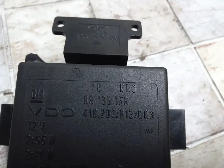 Opel Zafira B (2008 - 2014) 09135156 Модуль комфорта — фото 3
