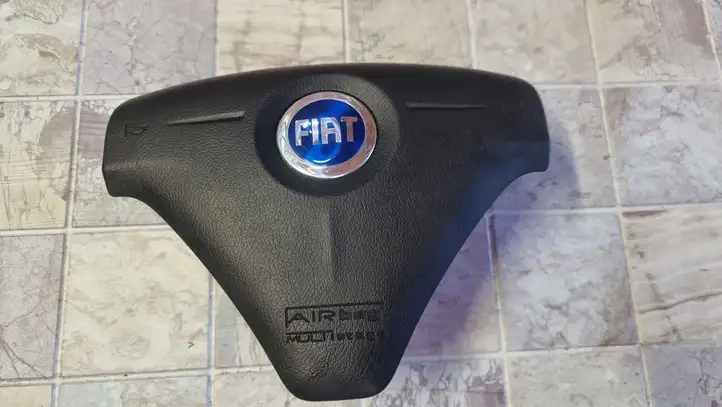 Fiat Croma (2005 - 2011) MD051290065 Подушка безопасности руля — фото 3