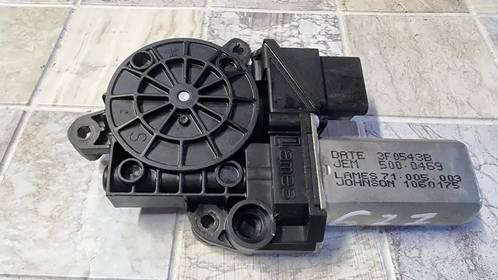 Fiat Croma (2005 - 2011) 3F0543B Стеклоподъемник задней двери — фото 1