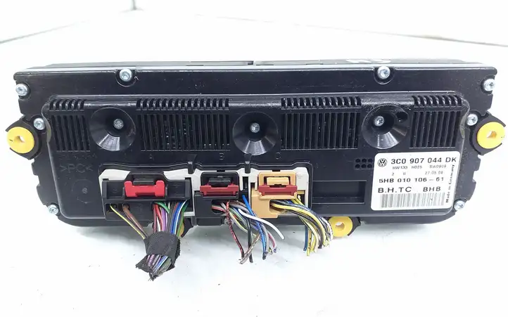 Volkswagen PASSAT B6 (2005 - 2010)  3C0907044DK Блок управления кондиционера воздуха / климата/ печки (в салоне)
