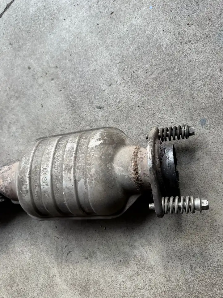 BMW 5 E60 E61 (2004 - 2010) 7570374 Катализатор / DPF / FAP — фото 9