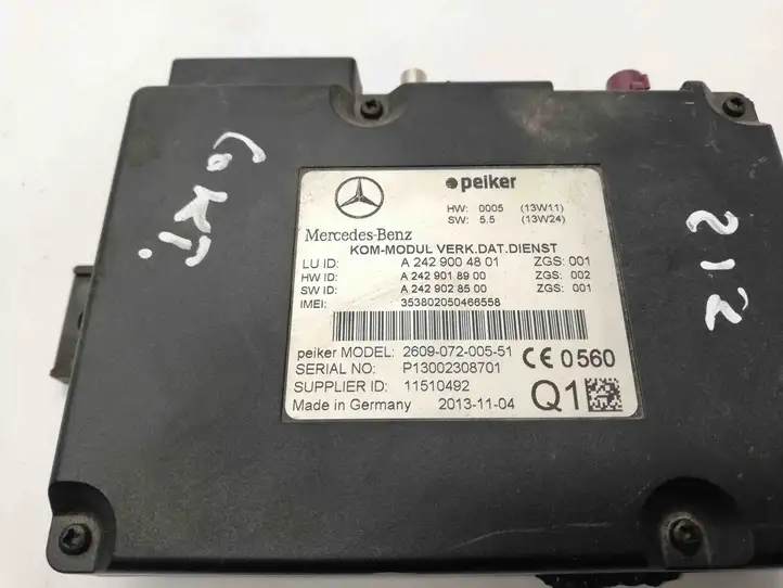 Mercedes-Benz E W212 (2009 - 2016) A2429004801 Блок GSM — фото 3