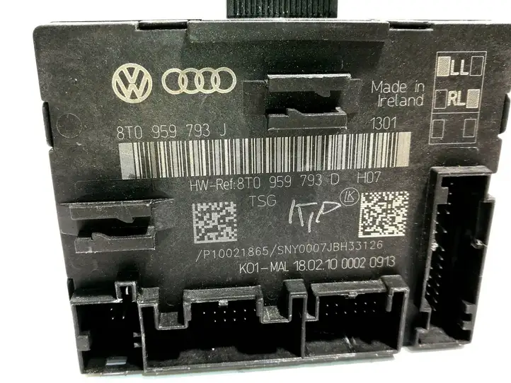 Audi A5 8T 8F (2007 - 2011) 8T0959793J Блок управления дверью — фото 4