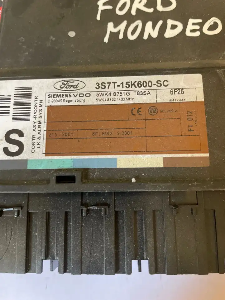 Ford Mondeo Mk III (2000 - 2007) 3S7T15K600SC Модуль комфорта — фото 2