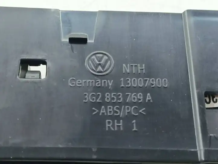 Volkswagen PASSAT B8 (2015 - ) 3G2853769A Включатель аварийных фонарей — фото 7