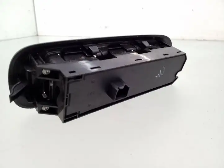 Ford Mondeo MK IV (2007 - 2014) Am2t14a132ba Блок кнопок стеклоподъемников — фото 3