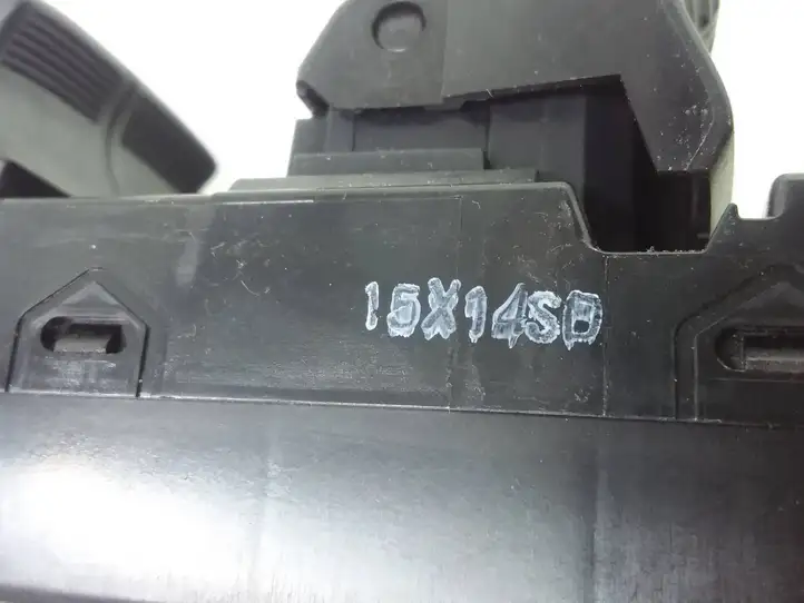 Nissan Pulsar (2014 - 2018) 15X14Sd Блок кнопок стеклоподъемников — фото 3