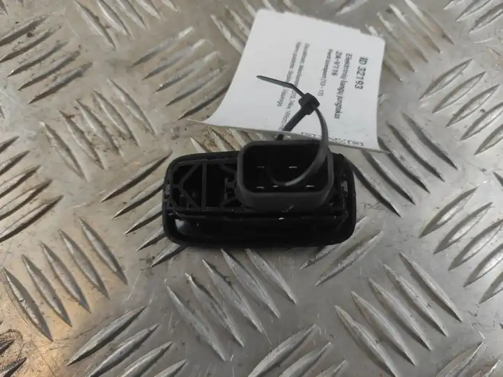 Ford Ecosport (2013 - 2018) CN1514529AB Блок кнопок стеклоподъемников — фото 5
