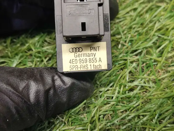 Audi A8 S8 D3 4E (2002 - 2005) 4E0959855A Кнопка стеклоподъемников — фото 4