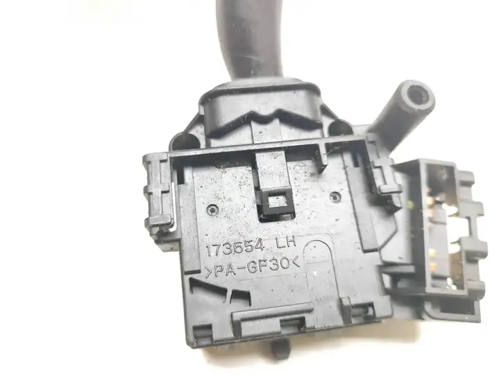 Toyota Corolla Verso AR10 (2004 - 2009) 173654 Переключатель стеклоочистителей — фото 3