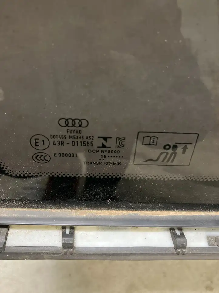 Audi A6 C7 (2014 - 2018) 4K5845297 Заднее боковое стекло — фото 2