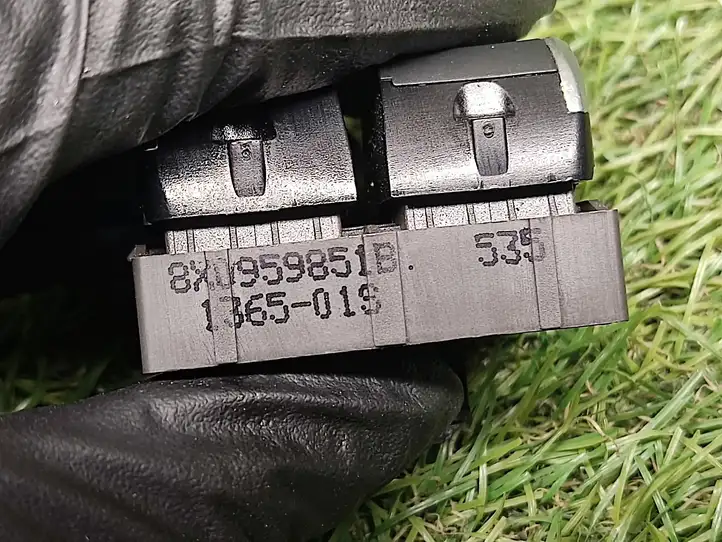 Audi S1 (2014 - 2019) 8X0959851B Кнопка стеклоподъемников — фото 2