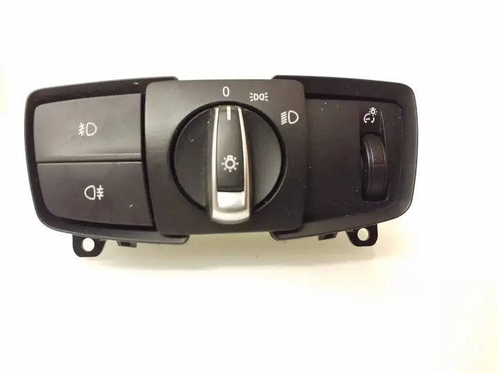 BMW 1 F20 F21 (2011 - 2019) 04762412 Включатель фонарей — фото 1